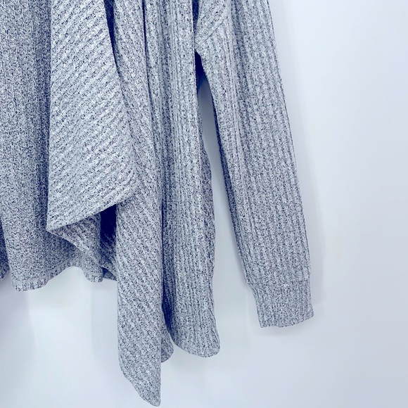 (#114) LUCKY BRAND Cocoon Cardigan - Picture 2 of 3